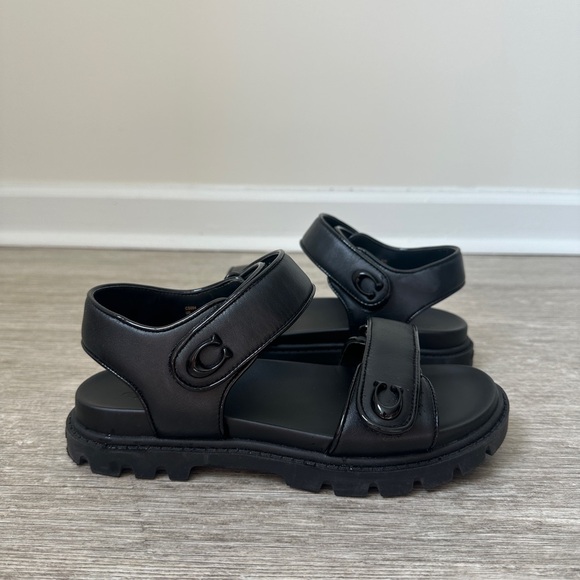coach sandals worn once, very comfortable - Picture 1 of 5